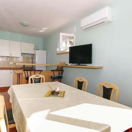 In Apartment Drvenik Mali